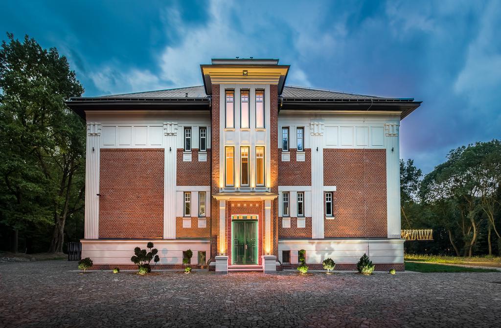 Vila Na Landeku Острава Экстерьер фото